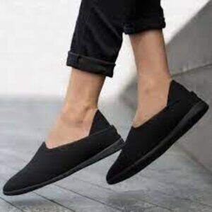 Mahabis Black Edition Removable Rubber Sole Woman Shoes Size 10